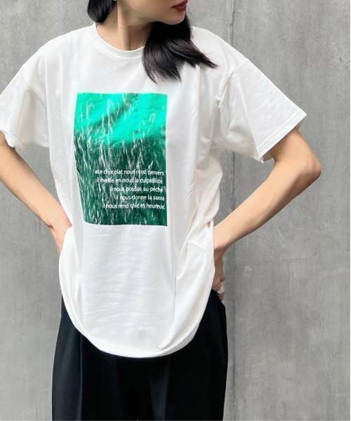 y/m by Yukie（イムバイユキエ）の「箔プリントTシャツ（Tシャツ/カットソー・レディース・オフホワイト/チャコールグレー・FREE）」の7枚目の写真