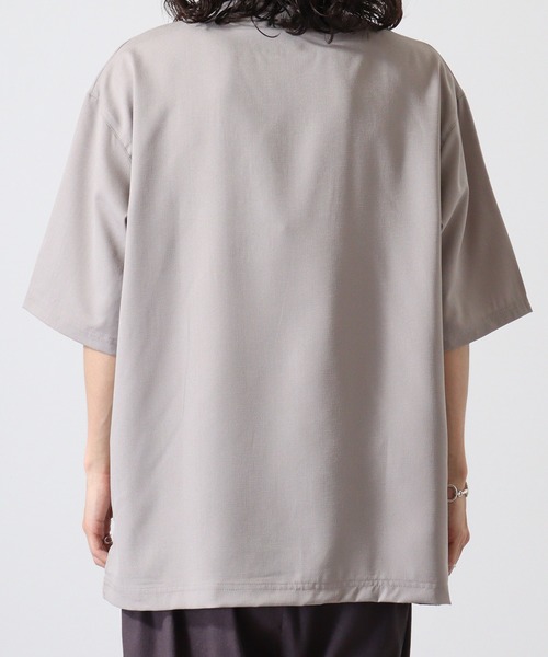 FUNALIVE(ファンアライブ)の「リネンライク クルーネック 半袖 Tシャツ(Tシャツ/カットソー・メンズ・チャコール/グレイッシュベージュ/ブラック・M/L/XL)」の15枚目の写真