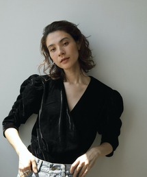 【anuke】Gather Velour Blouse anuke（アンヌーク）の「Gather Velour Blouse（シャツ/ブラウス