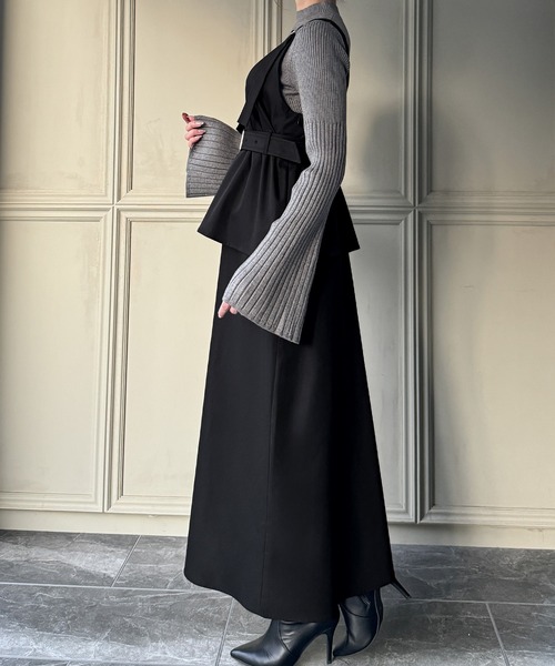 JUNOAH（ジュノア）の「Vネックジャンスカキャミワンピース（ワンピース・レディース・ブラック/チャコール/グレイッシュベージュ/ネイビー/カーキ・LARGE/MEDIUM/X-LARGE）」の15枚目の写真