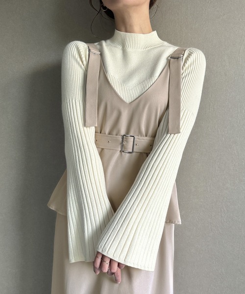 JUNOAH（ジュノア）の「Vネックジャンスカキャミワンピース（ワンピース・レディース・ブラック/チャコール/グレイッシュベージュ/ネイビー/カーキ・LARGE/MEDIUM/X-LARGE）」の16枚目の写真