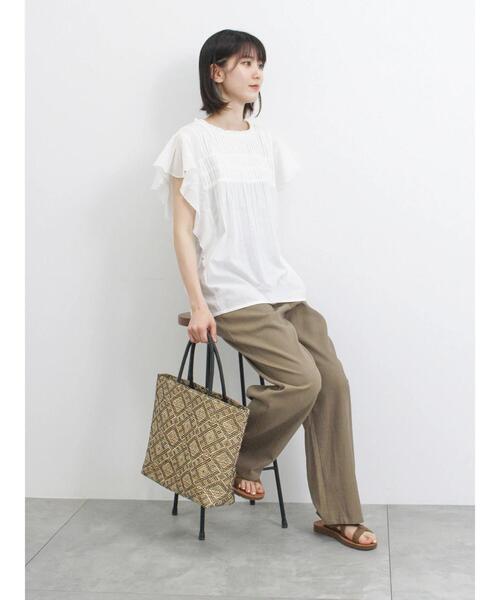 Samansa Mos2 blue（サマンサモスモスブルー）の「【Made in India】ピンタックフレアスリーブブラウス（シャツ/ブラウス・レディース・オフホワイト/ブルー/ブラック・F）」の9枚目の写真