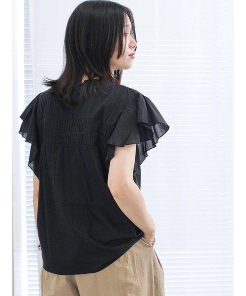 Samansa Mos2 blue（サマンサモスモスブルー）の「【Made in India】ピンタックフレアスリーブブラウス（シャツ/ブラウス・レディース・オフホワイト/ブルー/ブラック・F）」の12枚目の写真