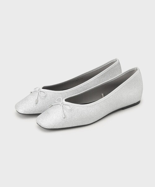 OPAQUE.CLIP(オペークドットクリップ)の「◆【定番】名品フラットバレエシューズ(パンプス・レディース・ライトベージュ/ブラック/ブラック系5/ホワイト系7/シルバー系5/ボルドー・35/30/25/50/45/40)」の6枚目の写真