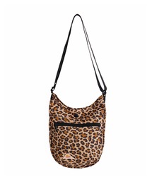 500mlペットボトルが入る【KELTY】ハーフラウンドショルダーバッグ/MINI CURVE SHOULDER