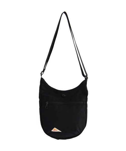 KELTY（ケルティ）の「500mlペットボトルが入る【KELTY】ハーフラウンドショルダーバッグ/MINI CURVE SHOULDER（ショルダーバッグ・レディース・ネイビー/マスタード/その他1/その他2/その他3/モカ/ブラック/グレー系その他/ブラウン系その他/オリーブ/タン/レオパード/セージグリーン/その他4・FREE）」の2枚目の写真