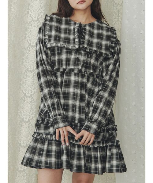 merry jenny（メリージェニー）の「checkスクエアカラーミニワンピース（ワンピース・レディース・ブラック/グレー/レッド・FREE）」の2枚目の写真