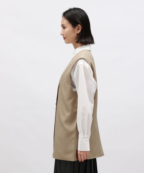 LAKOLE(ラコレ)の「ノーカラーベスト / 142604(ベスト・レディース・ベージュ/グレー・FREE)」の15枚目の写真