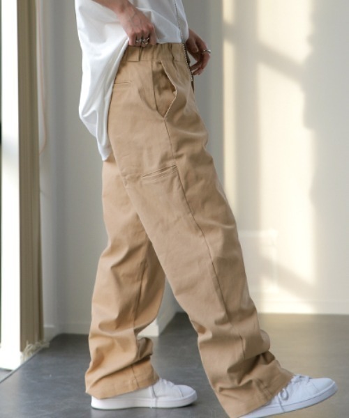 HUG.U（ハグユー）の「ゆったりストレートパンツ（チノパンツ・レディース・クリーム/ベージュ/ネイビー/ダークグレー/グレイッシュベージュ/カーキ/ブラック・S/M/L/XL）」の3枚目の写真