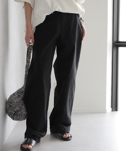 HUG.U（ハグユー）の「ゆったりストレートパンツ（チノパンツ・レディース・クリーム/ベージュ/ネイビー/ダークグレー/グレイッシュベージュ/カーキ/ブラック・S/M/L/XL）」の21枚目の写真