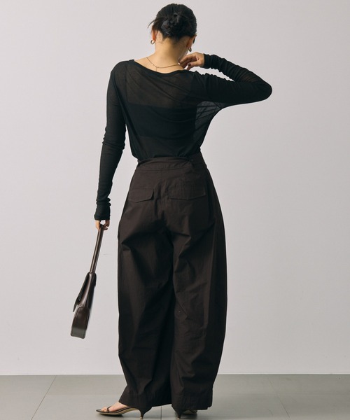 BABYLONE(バビロン)の「シアークルーネックプルオーバー(Tシャツ/カットソー・レディース・ホワイト/ブラック・フリー)」の14枚目の写真