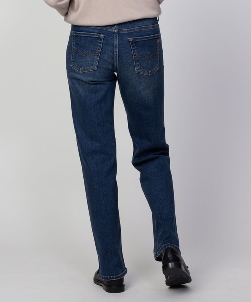 EDWIN（エドウィン）の「C17 BASIC REGULAR STRAIGHT DENIM CB343 ベーシックレギュラーストレート（デニムパンツ・レディース・ワンウォッシュ/ブルー/ダークインディゴブルー・26inch/27inch/28inch/29inch/30inch/31inch/32inch）」の14枚目の写真