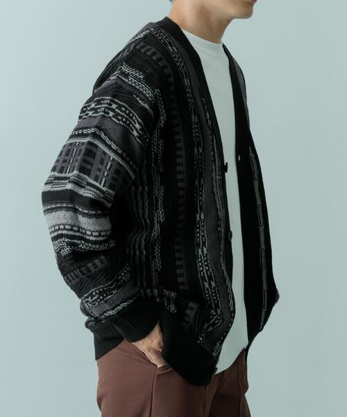 ITEMS URBANRESEARCH（アイテムズ アーバンリサーチ）の「マルチジャカード ニットカーディガン（カーディガン/ボレロ・メンズ・ブラウン/ブラック・MEDIUM/LARGE）」の5枚目の写真