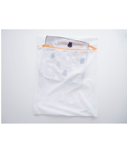 Miffy（ ミッフィー）の「ミッフィー マイクロファイバーふきん 3Pセット ならびミッフィー OKTO（掃除グッズ・レディース・マルチ・FREE）」の4枚目の写真