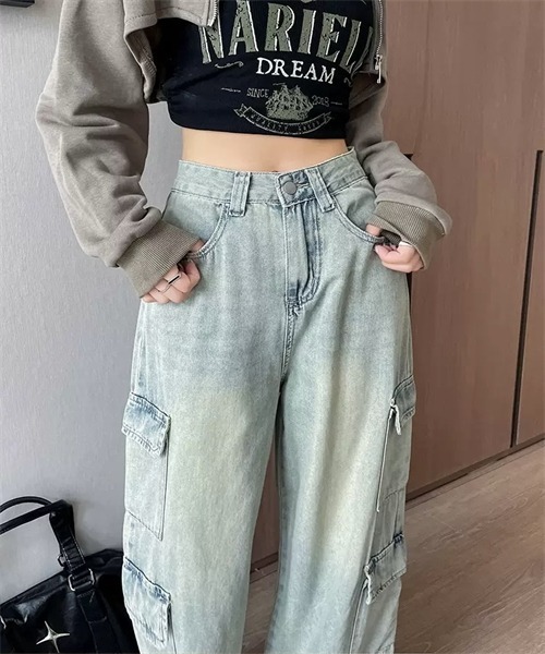 Dream garden(ドリームガーデン)の「8ポケット ワイドデニムカーゴパンツ(デニムパンツ・レディース・ブルー/ライトブルー・S/M/XL/L/2XL/XS)」の21枚目の写真
