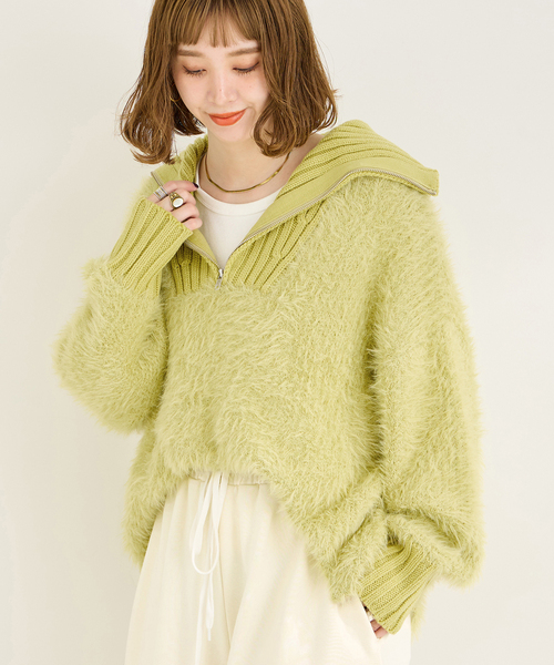 B.C STOCK(ベーセーストック)の「フェザーハーフジッププルオーバー(ニット/セーター・レディース・ベージュ/ライトグリーン/チャコールグレー・FREE)」の3枚目の写真