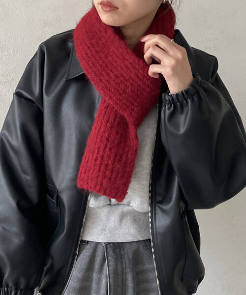Thevon（ゼボン）の「シャギーリブニットマフラー（マフラー・レディース・ベージュ/アイボリー/レッド・FREE）」の15枚目の写真