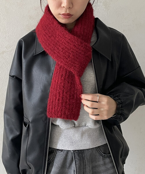 Thevon（ゼボン）の「シャギーリブニットマフラー（マフラー・レディース・ベージュ/アイボリー/レッド・FREE）」の16枚目の写真
