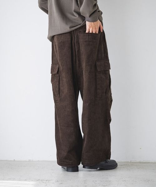 LOWRYS FARM（ローリーズファーム）の「コーデュロイカーゴパンツ 150012（カーゴパンツ・レディース・ブラウン/チャコールグレー・MEDIUM/LARGE）」の21枚目の写真