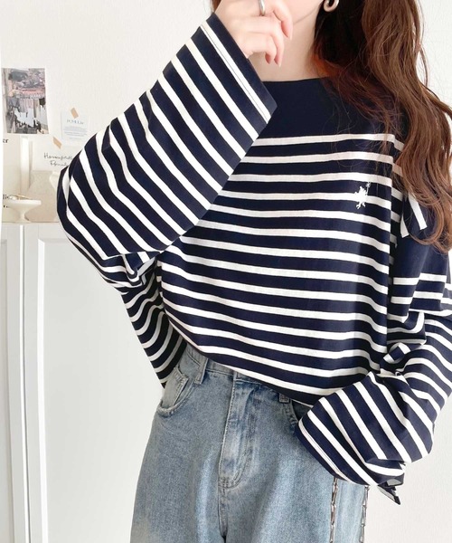 classicalelf(クラシカルエルフ)の「快適な着心地と洗練されたデザインが魅力。ボートネックオーガニックコットン100%パネルボーダーTシャツ(長袖)(Tシャツ/カットソー・レディース・ベージュ系その他/ブルー系その他/ホワイト×ネイビー/ネイビー×ホワイト/ホワイト×ブラック・LARGE/MEDIUM/X-LARGE)」の15枚目の写真