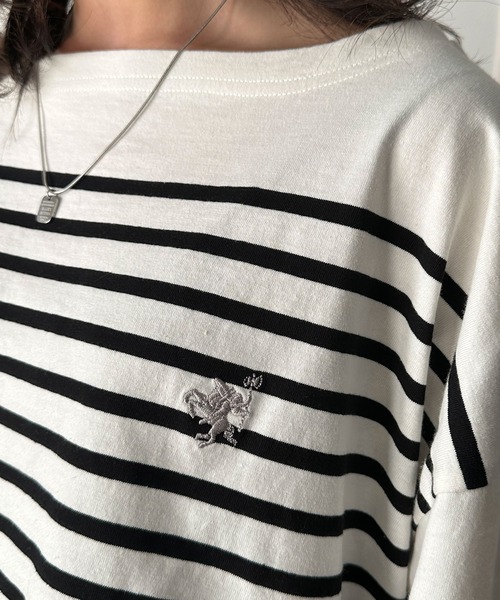 classicalelf(クラシカルエルフ)の「快適な着心地と洗練されたデザインが魅力。ボートネックオーガニックコットン100%パネルボーダーTシャツ(長袖)(Tシャツ/カットソー・レディース・ベージュ系その他/ブルー系その他/ホワイト×ネイビー/ネイビー×ホワイト/ホワイト×ブラック・LARGE/MEDIUM/X-LARGE)」の18枚目の写真