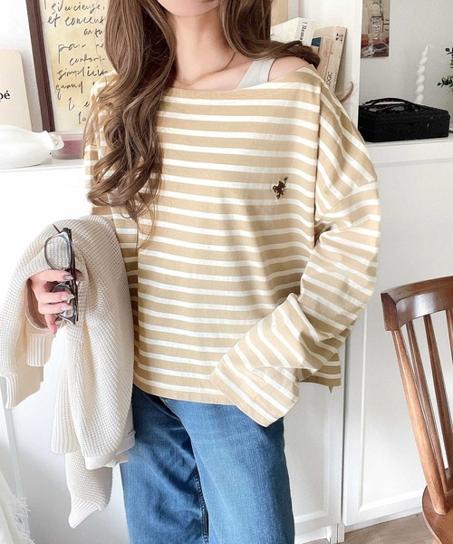 classicalelf(クラシカルエルフ)の「快適な着心地と洗練されたデザインが魅力。ボートネックオーガニックコットン100%パネルボーダーTシャツ(長袖)(Tシャツ/カットソー・レディース・ベージュ系その他/ブルー系その他/ホワイト×ネイビー/ネイビー×ホワイト/ホワイト×ブラック・LARGE/MEDIUM/X-LARGE)」の9枚目の写真