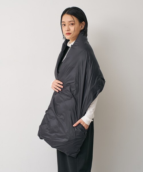 TAION(タイオン)の「【TAION】リバーシブルダウンストール(ストール/ショール・レディース・グレイッシュベージュ/チョコ/ブラック/オフホワイト/カーキ・フリー)」の19枚目の写真