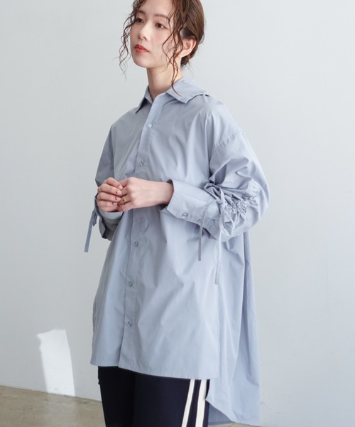 INTER FACTORY(インターファクトリー)の「はなのきえり - フードデザインロングシャツ made in INTERFACTORY(シャツ/ブラウス・レディース・ホワイト/サックスブルー・FREE)」の2枚目の写真