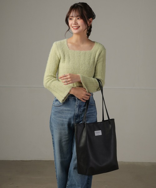 ALTROSE(アルトローズ)の「ワッペン A4 トートバッグ シード(トートバッグ・レディース・シルバー/チャコールグレー/グレー/ブラック・FREE)」の9枚目の写真