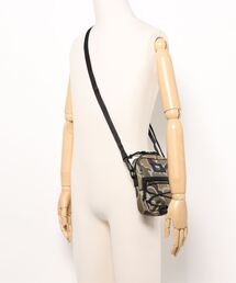 【VANS】 ヴァンズ MN BAIL SHOULDER BAG BUNGEE CORD 国内発送 VANS バッグ VANS BAIL SHOULDER BAG （BLACK WINTER