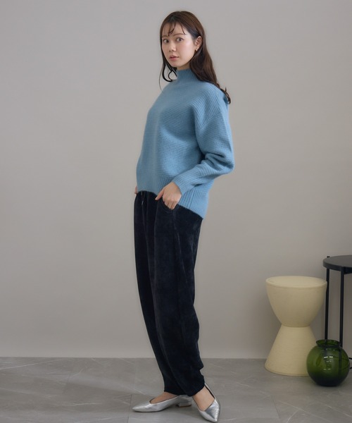 KATHARINE ROSS（キャサリンロス）の「【KATHARINE ROSS】 日本製モールカーブパンツ（その他パンツ・レディース・チャコールグレー/ブラック・MEDIUM）」の5枚目の写真