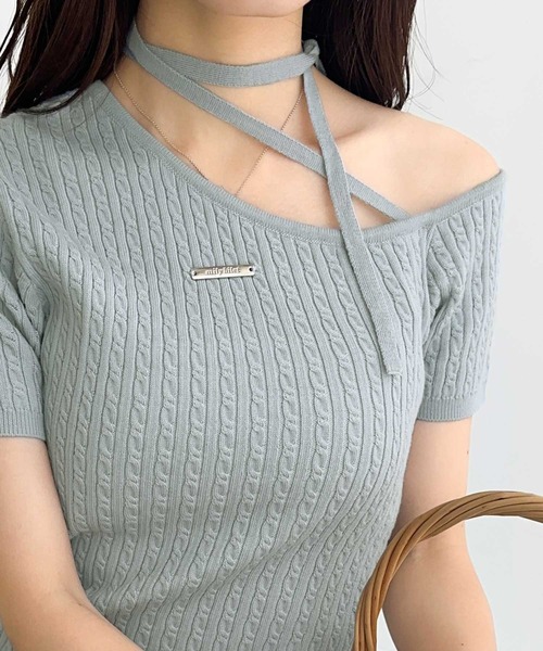 mily bilet(ミウィビレット)の「【mily bilet】高見えデザイン。ロゴプレート付き肩リボンケーブル柄サマーニット(半袖)(Tシャツ/カットソー・レディース・ブラック/アイボリー/グレー/ブルー/チョコ・X-LARGE/SMALL/MEDIUM/LARGE)」の1枚目の写真