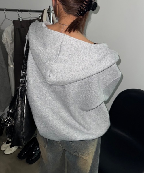 SHAGGIE（シャギー）の「ダブルクロスロングチェーンネックレス（ネックレス・レディース・シルバー・FREE）」の7枚目の写真