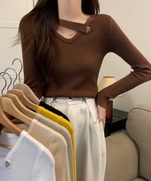 Lace Ladies(レースレディース)の「ハート モチーフ付き Vネック リブ ニット プルオーバー(ニット/セーター・レディース・ホワイト/グレー/ブラック/ブラウン・FREE)」の12枚目の写真