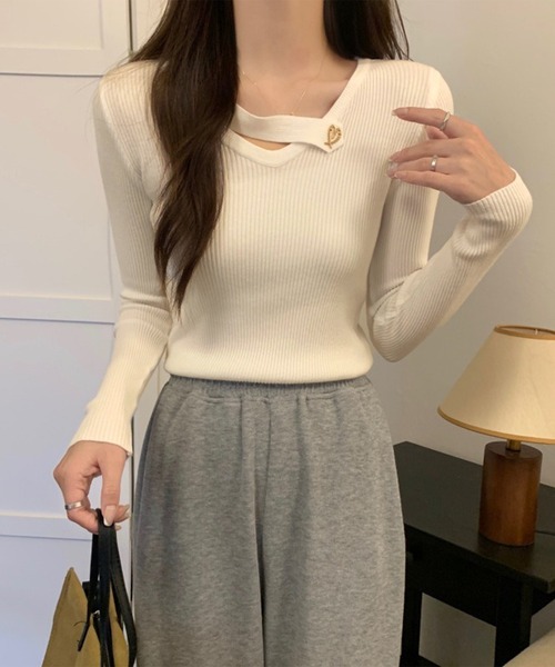 Lace Ladies(レースレディース)の「ハート モチーフ付き Vネック リブ ニット プルオーバー(ニット/セーター・レディース・ホワイト/グレー/ブラック/ブラウン・FREE)」の16枚目の写真