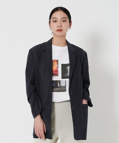 BEAUTY&YOUTH UNITED ARROWS(ビューティーアンドユースユナイテッドアローズ)の「セルロースブレンド 2B ライトジャケット(テーラードジャケット・レディース・ネイビー/オフホワイト・S/M)」の2枚目の写真