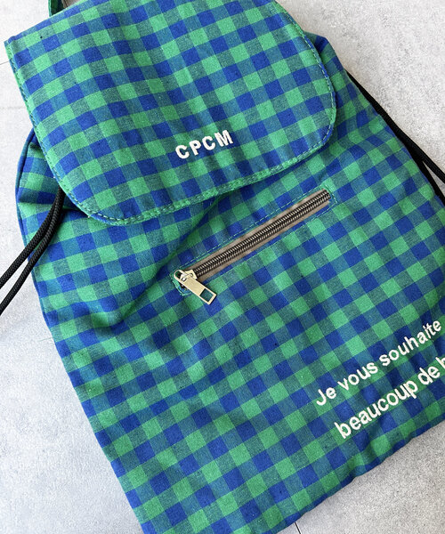 CPCM（シーピーシーエム）の「フラップ付きナップサック（バックパック/リュック・レディース・ブラック/グリーン系その他/シルバー/アイボリー・FREE）」の6枚目の写真