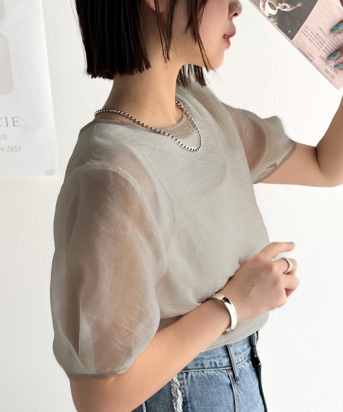 classicalelf（クラシカルエルフ）の「キャミソール付き！ドッキングシアートップス（半袖）（Tシャツ/カットソー・レディース・ベージュ/チャコール/グレイッシュベージュ/アイボリー/カーキ・LARGE/MEDIUM/SMALL/X-LARGE）」の16枚目の写真