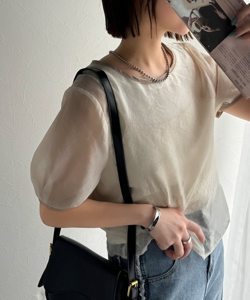 classicalelf（クラシカルエルフ）の「キャミソール付き！ドッキングシアートップス（半袖）（Tシャツ/カットソー・レディース・ベージュ/チャコール/グレイッシュベージュ/アイボリー/カーキ・LARGE/MEDIUM/SMALL/X-LARGE）」の22枚目の写真
