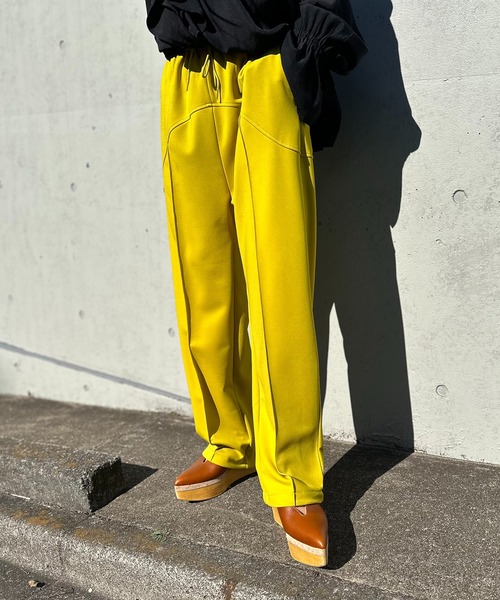 mi via loca（ミヴィアロカ）の「【2WAY！】センターシーム 切り替え ストレッチ イージーパンツ（その他パンツ・レディース・レッド/ベージュ/ライム/ブラック・FREE）」の17枚目の写真