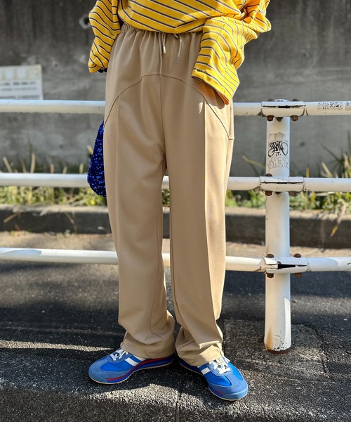 ベージュ
model:154cm 着用サイズ:FREE