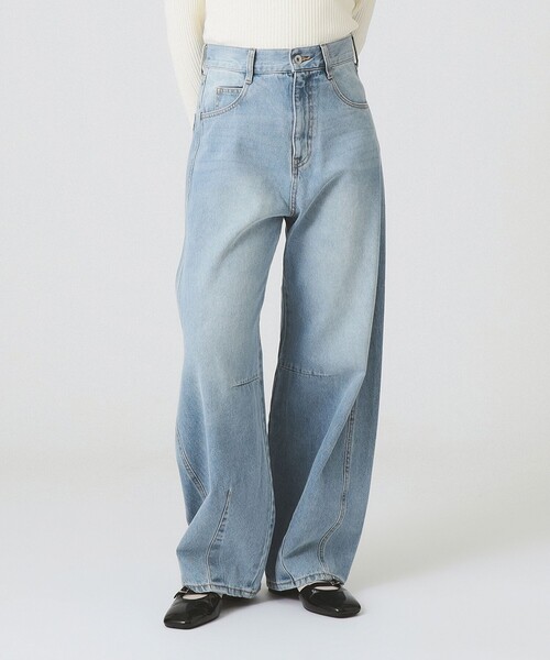 Ray BEAMS（レイビームス）の「デニム バレル パンツ（デニムパンツ・レディース・ブラック/ライトブルー・1/0）」の16枚目の写真