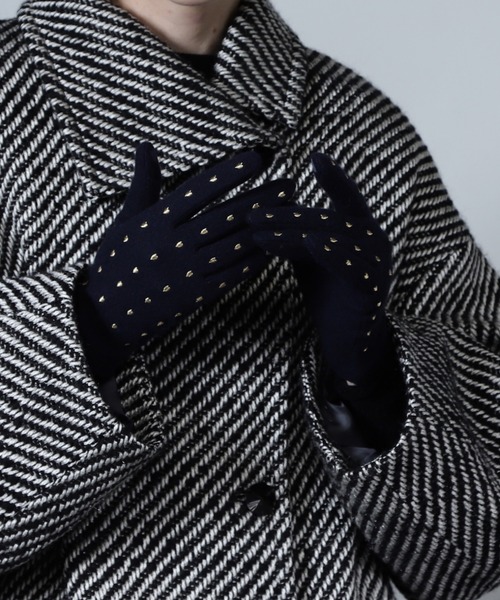 ROSE BUD（ローズバッド）の「(VINCENT PRADIER)ハートモチーフ刺繍グローブ（手袋・レディース・ブラック/ネイビー・ONE SIZE）」の2枚目の写真