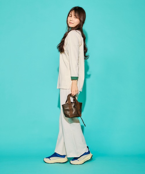 BURLAP OUTFITTER（バーラップアウトフィッター）の「LEATHER MICRO TOTE / レザー マイクロ トート（トートバッグ・メンズ・ブラック/チョコ・ONE SIZE）」の9枚目の写真