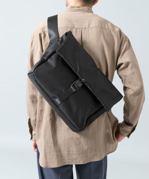 RODE SKO（ロデスコ）の「撥水フィドロックショルダーバッグ（ショルダーバッグ・メンズ・ブラック/カーキ・ONE）」の2枚目の写真