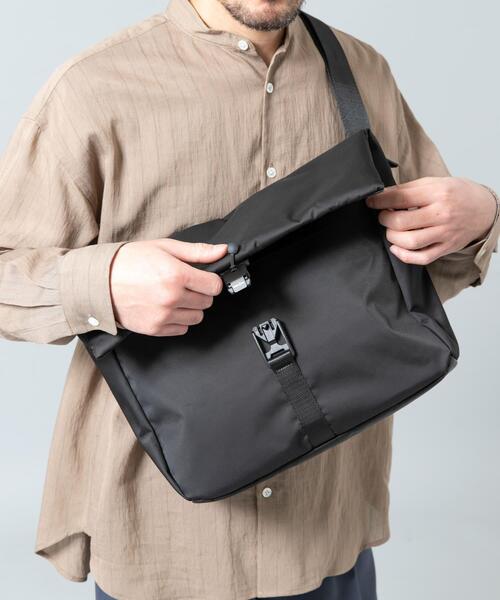 RODE SKO（ロデスコ）の「撥水フィドロックショルダーバッグ（ショルダーバッグ・メンズ・ブラック/カーキ・ONE）」の3枚目の写真