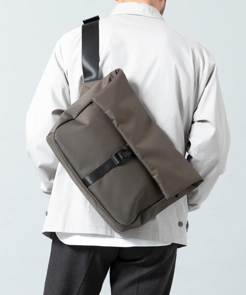 RODE SKO（ロデスコ）の「撥水フィドロックショルダーバッグ（ショルダーバッグ・メンズ・ブラック/カーキ・ONE）」の17枚目の写真