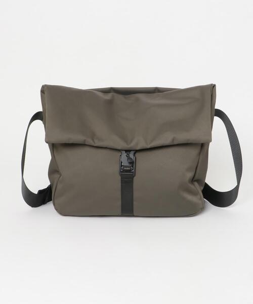 RODE SKO（ロデスコ）の「撥水フィドロックショルダーバッグ（ショルダーバッグ・メンズ・ブラック/カーキ・ONE）」の20枚目の写真