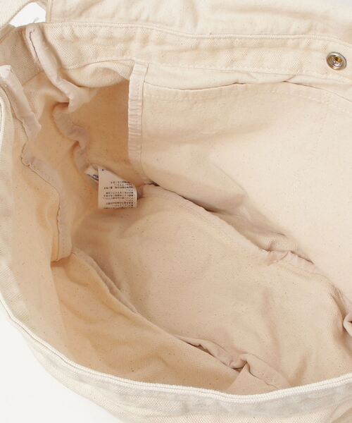 Champion（チャンピオン）の「【Champion/チャンピオン】直営限定コレクション メンズ ニュースペーパーバッグ（ショルダーバッグ・メンズ・ホワイト×レッド/ホワイト×ブルー/ホワイト系その他6・FREE）」の21枚目の写真