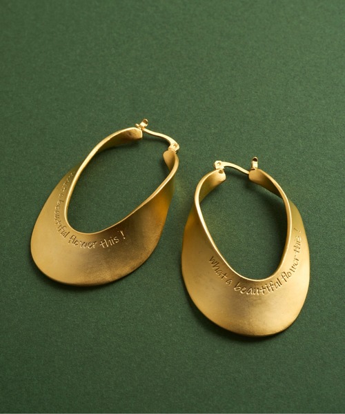 loni(ロニ)の「Letterring Leaf Plate Pierce(ピアス(両耳用)・レディース・ゴールド/シルバー・FREE)」の20枚目の写真